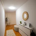 Chez Nicole Gare1 - - Zentral - Familienfreundlich - Business * Биль