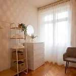 Апартаменты Chez Nicole Gare1 - - Zentral - Familienfreundlich - Business *