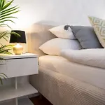 Апартаменты Chez Nicole Gare1 - - Zentral - Familienfreundlich - Business