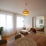 Chez Nicole Gare1 - - Zentral - Familienfreundlich - Business * Биль