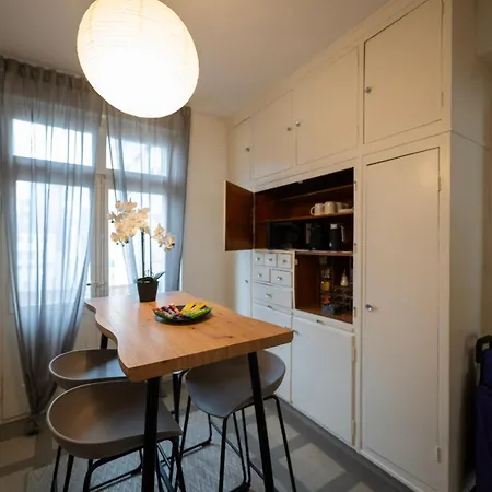 Appartement Chez Nicole Gare1 - - Zentral - Familienfreundlich - Business *
