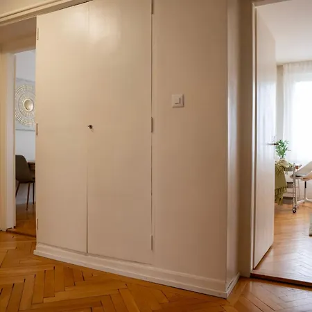 Chez Nicole Gare1 - - Zentral - Familienfreundlich - Business 公寓 比尔