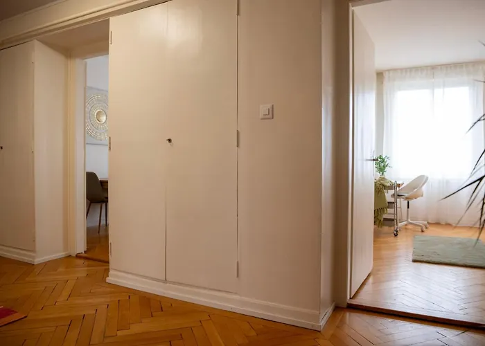 Chez Nicole Gare1 - - Zentral - Familienfreundlich - Business Apartament Biel