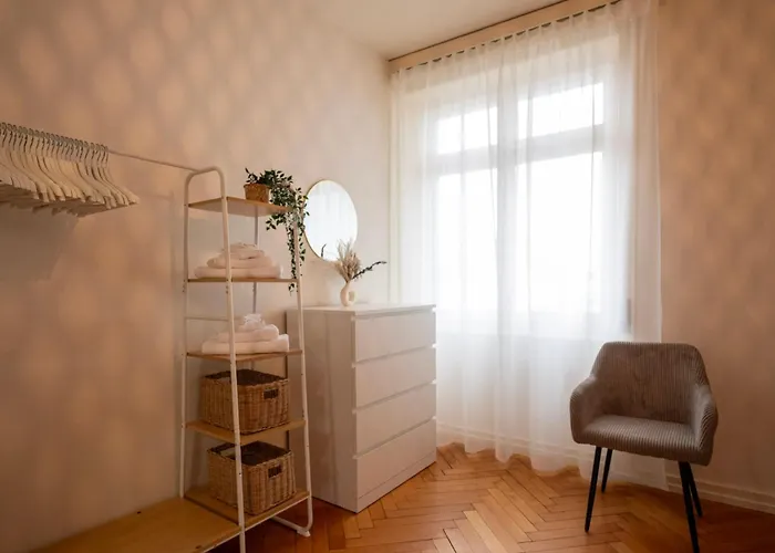 Apartment Chez Nicole Gare1 - - Zentral - Familienfreundlich - Business *