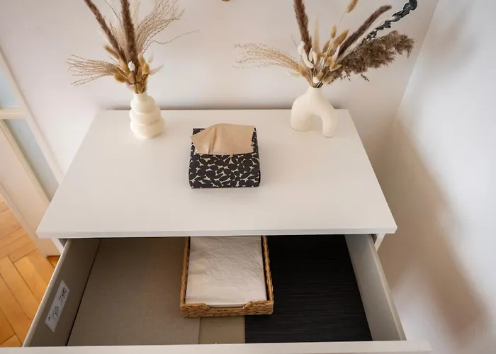 Apartament Chez Nicole Gare1 - - Zentral - Familienfreundlich - Business *