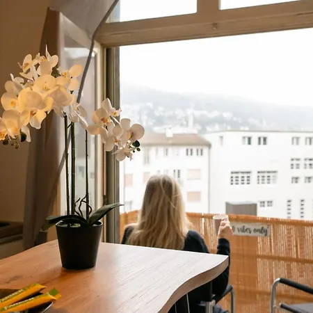 Chez Nicole Gare1 - - Zentral - Familienfreundlich - Business Biel