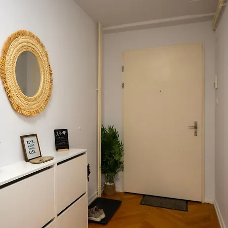 Apartamento Chez Nicole Gare1 - - Zentral - Familienfreundlich - Business